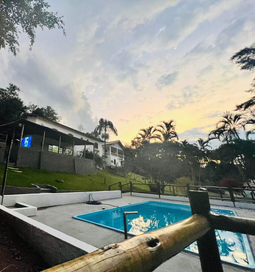 Chácara, 3 quartos, 2500 m² - Foto 9