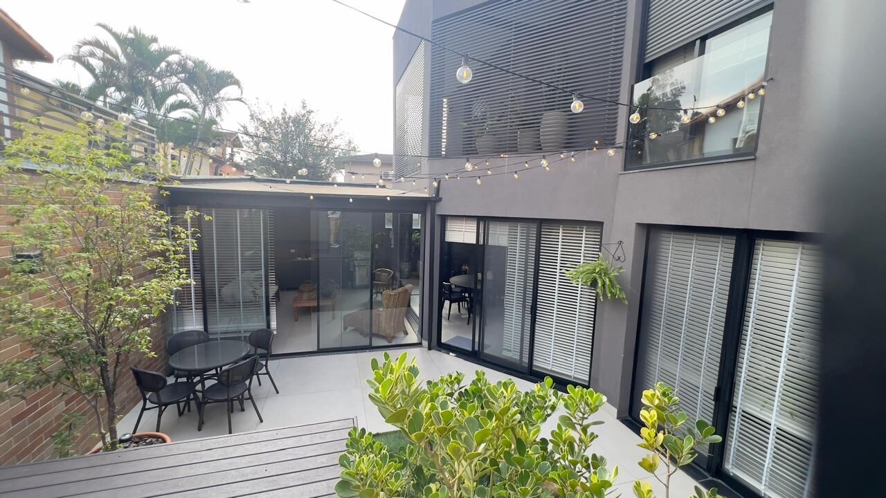 Casa de Condomínio, 5 quartos - Foto 1