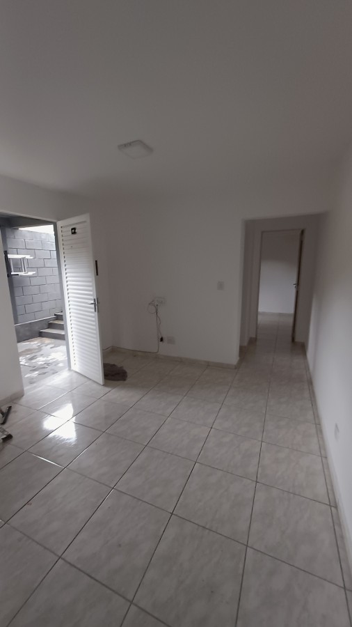 Casa, 1 quarto, 36 m² - Foto 1